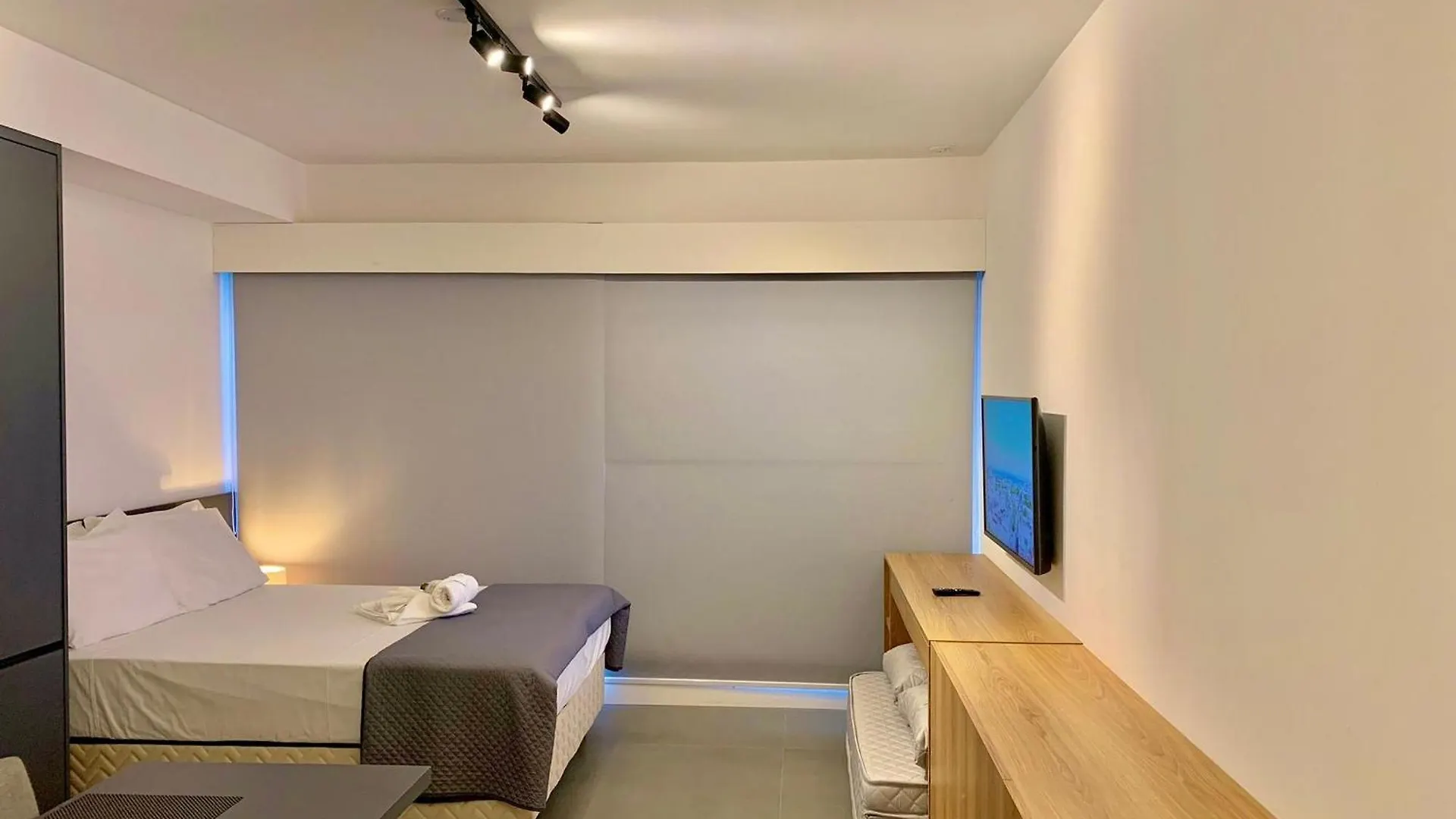 阿雷格里港Liv - Apartamento 910公寓 公寓